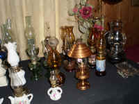 OIL LAMPS3.JPG.jpg (116360 bytes)