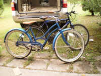 TWO BIKES.JPG.jpg (176510 bytes)