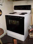 stove.jpg (40199 bytes)