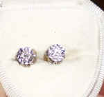 diamond earings2.jpg (12725 bytes)