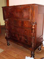 Maple Lingerie Chest.jpg (47125 bytes)