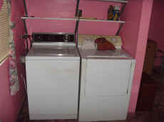 Maytag Heavy Duty Washer & Dryer.JPG (46697 bytes)