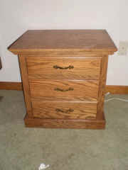 night stand.jpg (82179 bytes)