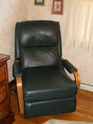 rocker recliner.jpg (36897 bytes)