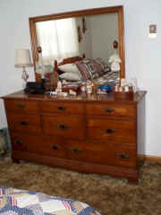 dresser with mirror.jpg (106196 bytes)