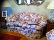 flowered loveseat.jpg (133275 bytes)